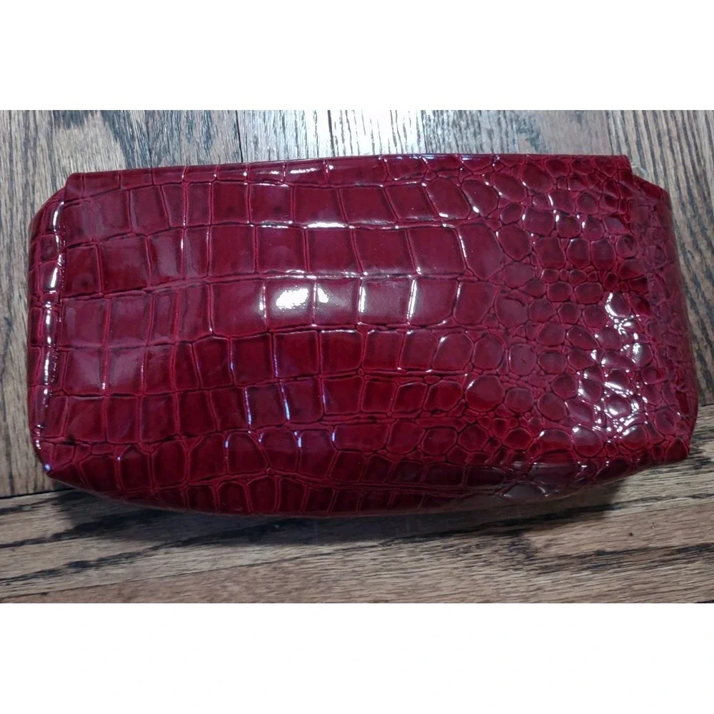Estee Lauder Red Croc Embossed Cosmetic Bag Set - 2 Piece Makeup Pouch GWP